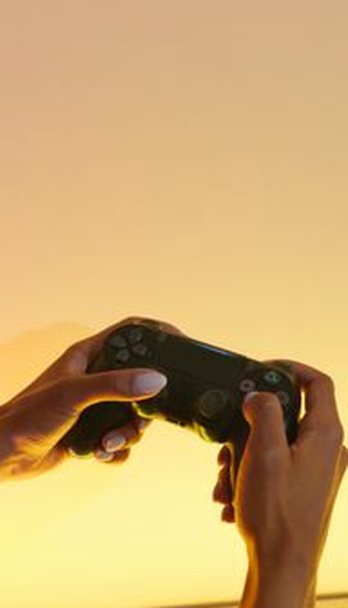 cập nhật game 8Day